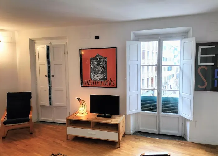 Donizetti Elegant Apartment *